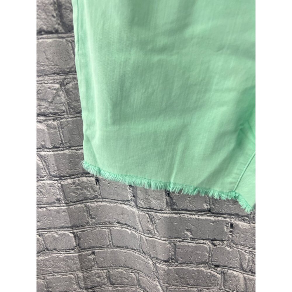 Chico's Size 2.5 US 14 So Slimming Girlfriend Short Teal Green NWT Denim - Picture 8 of 9